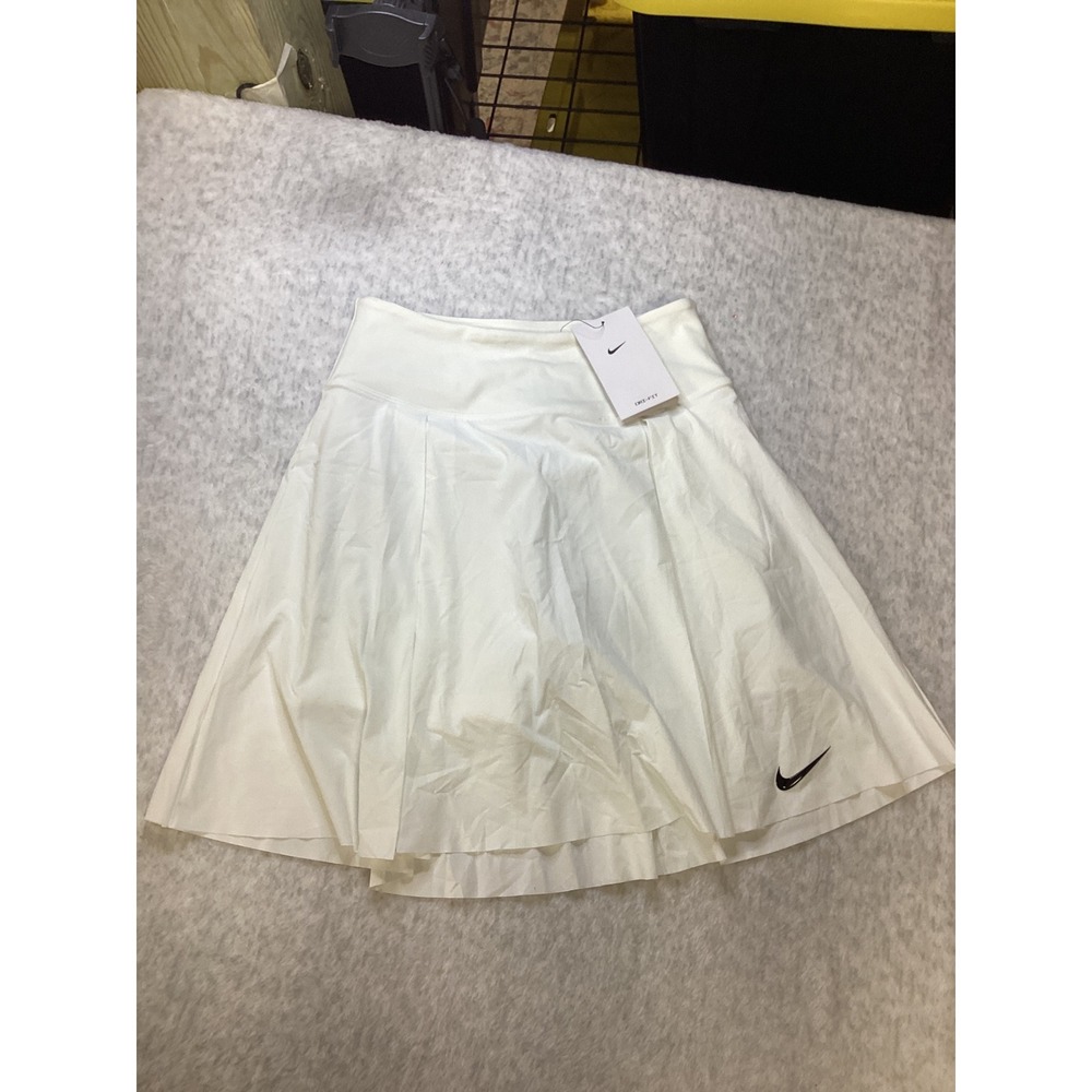 Nike Womens Dri-FIT Golf Skort White DX1425-100 Standard Fit XS New